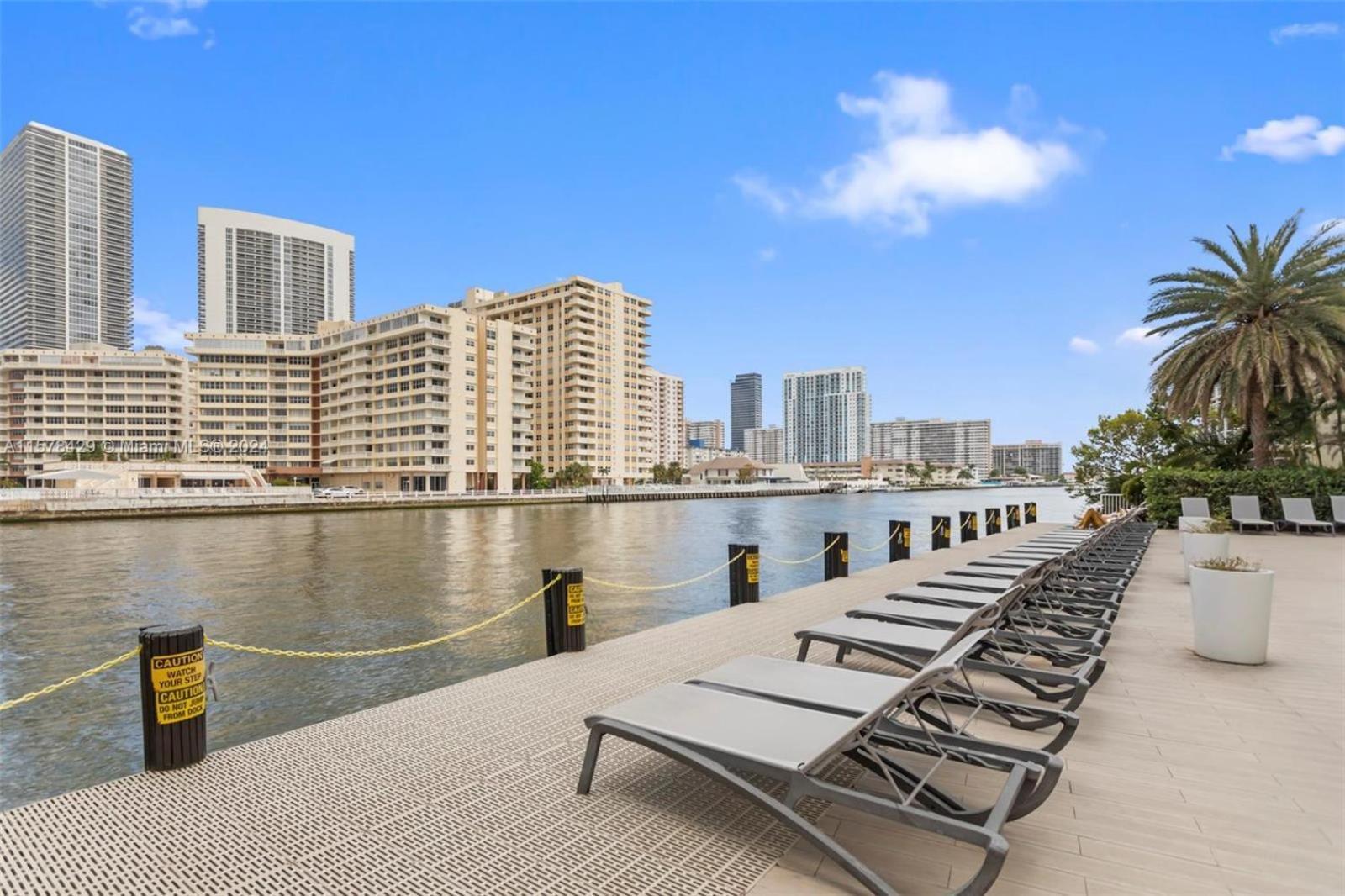 2602 E Hallandale Beach Blvd 1 Br Villa Luaran gambar