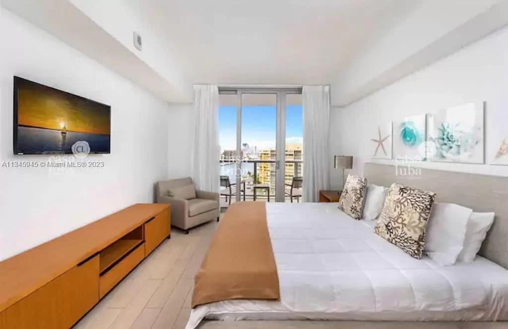 2602 E Hallandale Beach Blvd 1 Br Villa Luaran gambar